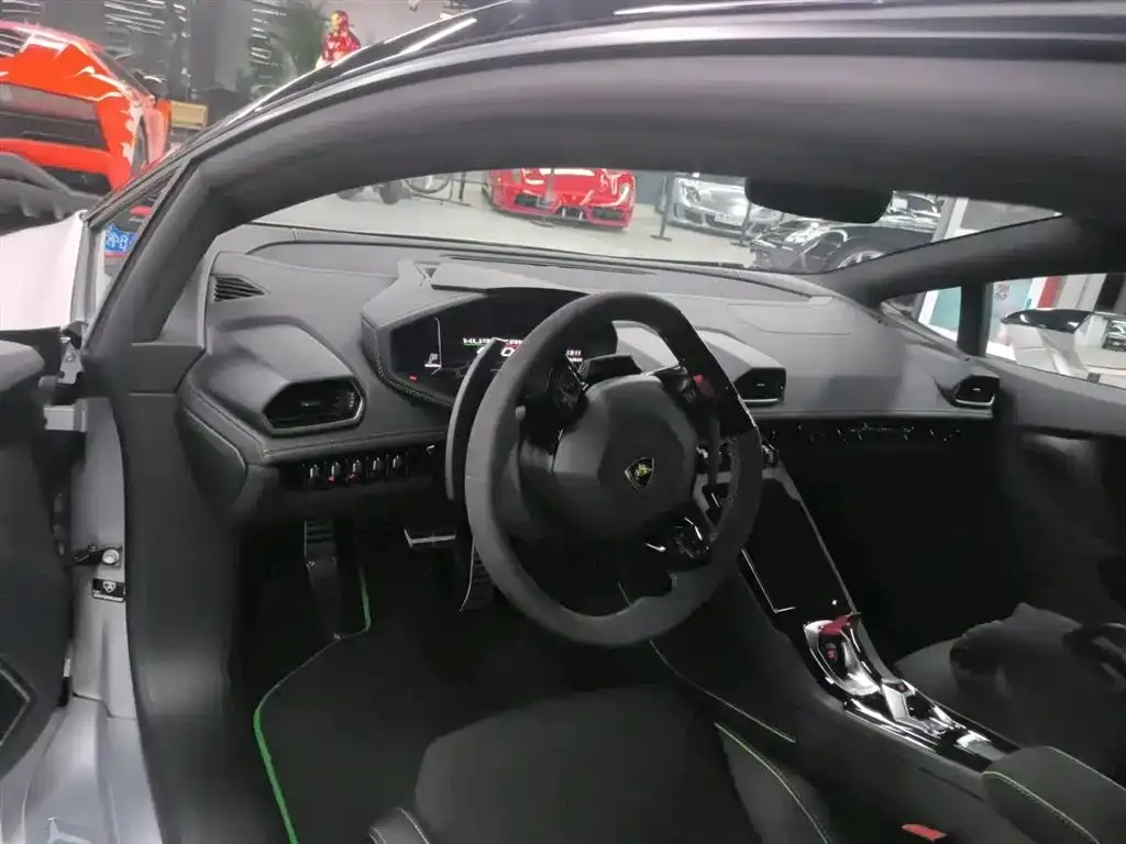 Lamborghini Huracan — фото 4