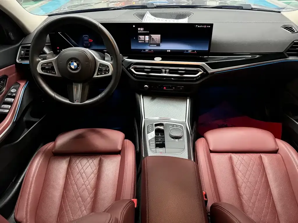 BMW 3 Series 2024 из CN, фото 2
