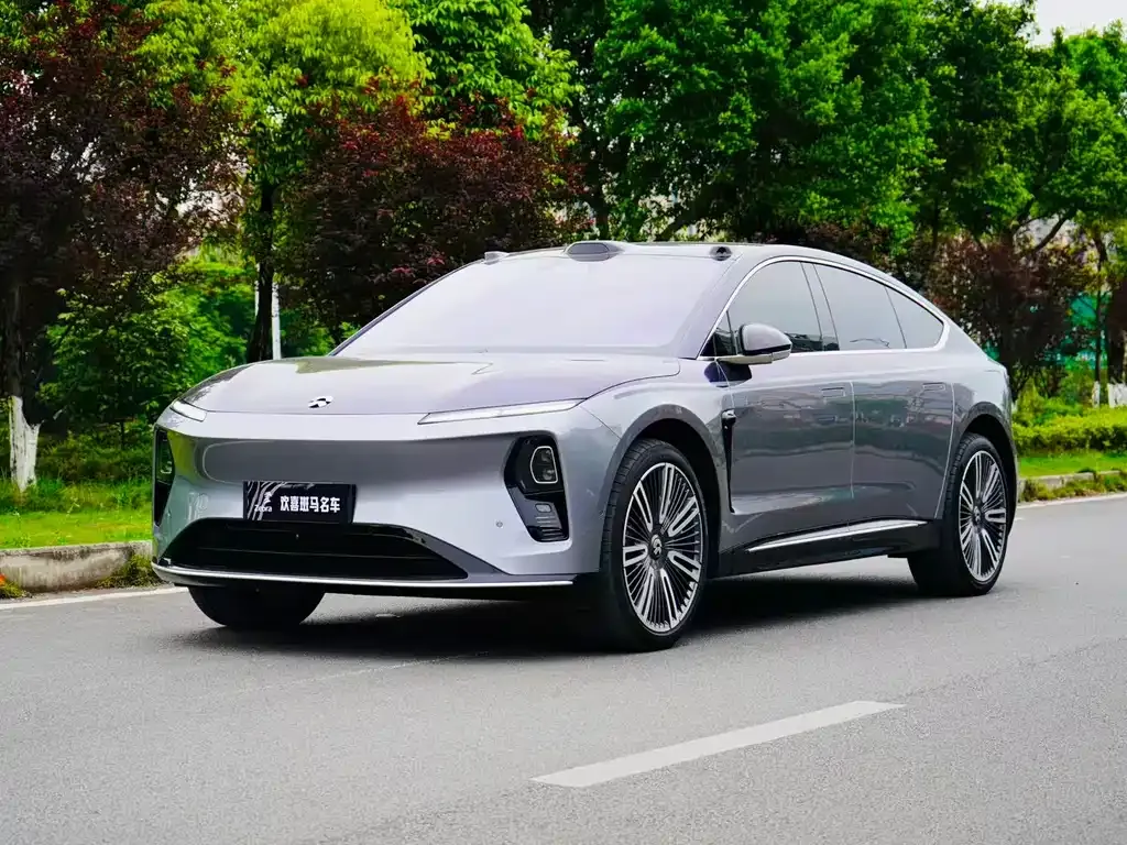 NIO ET9