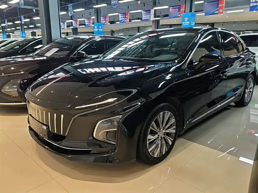 Hongqi E-QM5 — фото 8