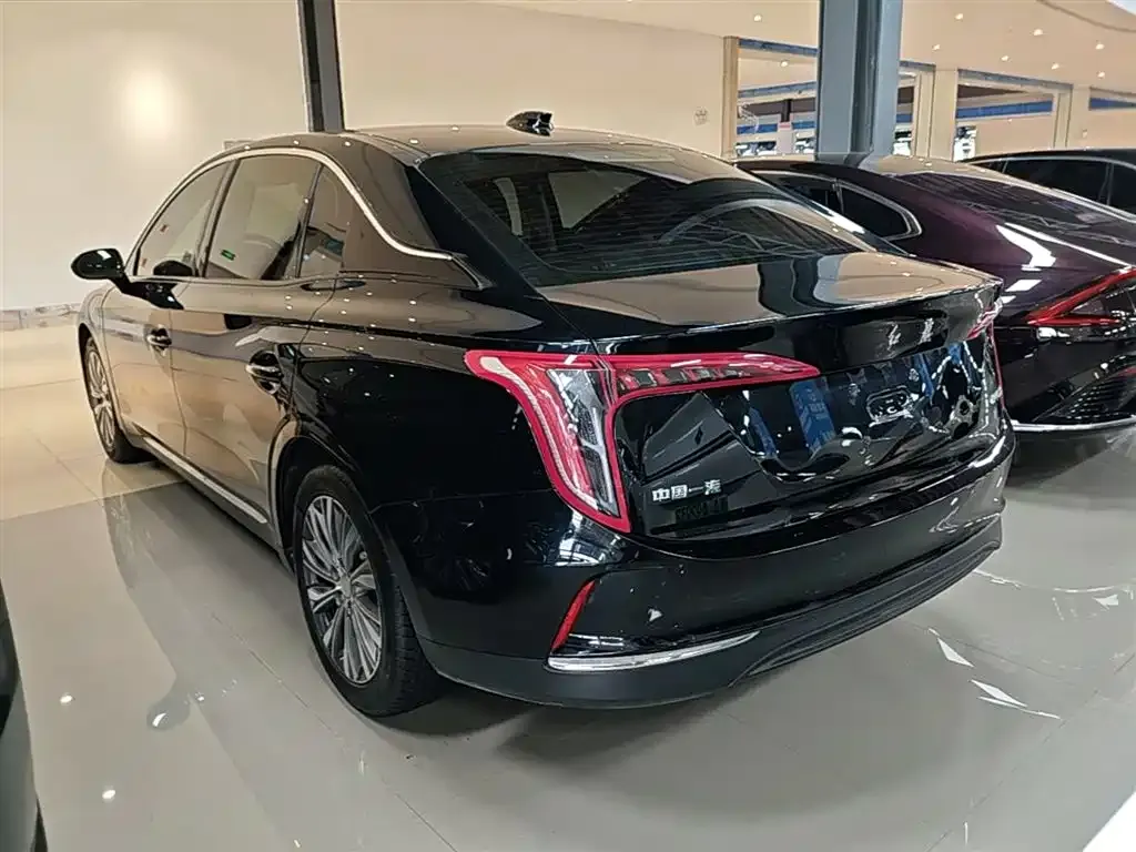 Hongqi E-QM5 — фото 4