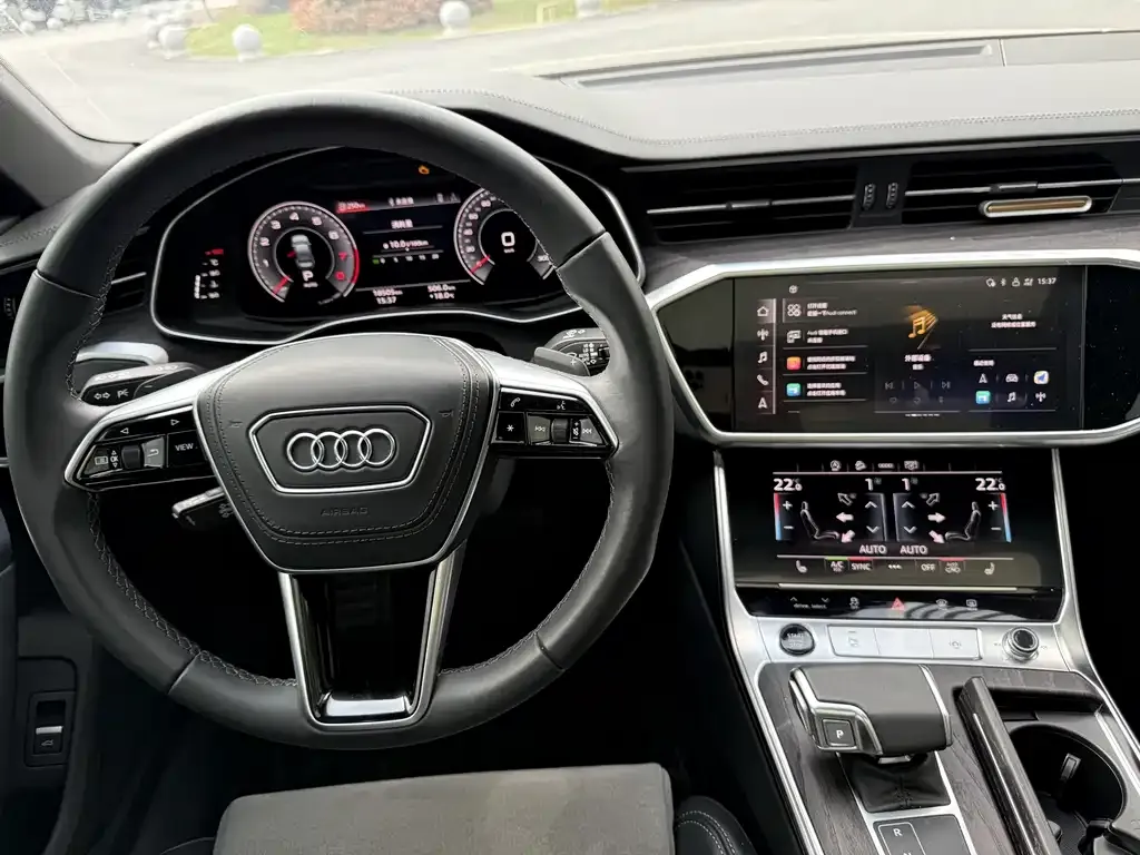 Audi A6L — фото 3