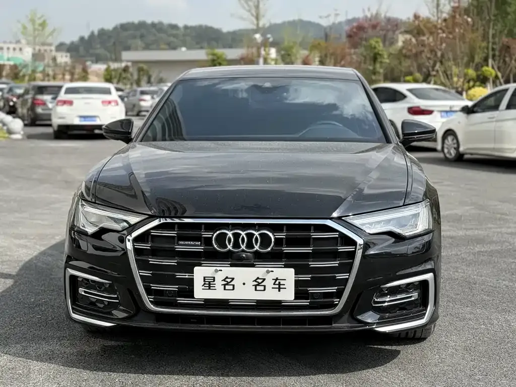 Audi A6L — фото 9