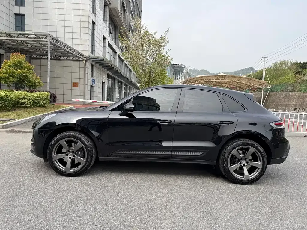 Porsche Macan — фото 4