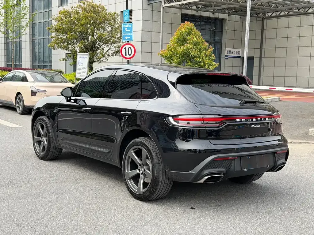 Porsche Macan — фото 2
