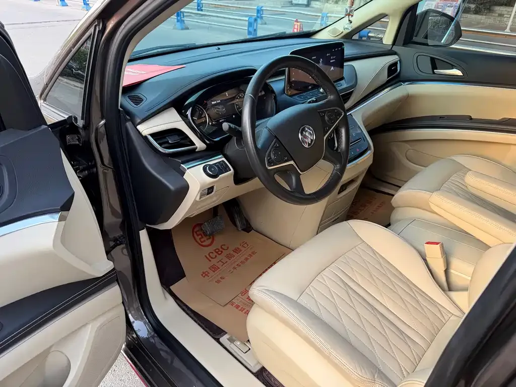 Buick GL8 2024 из CN, фото 8