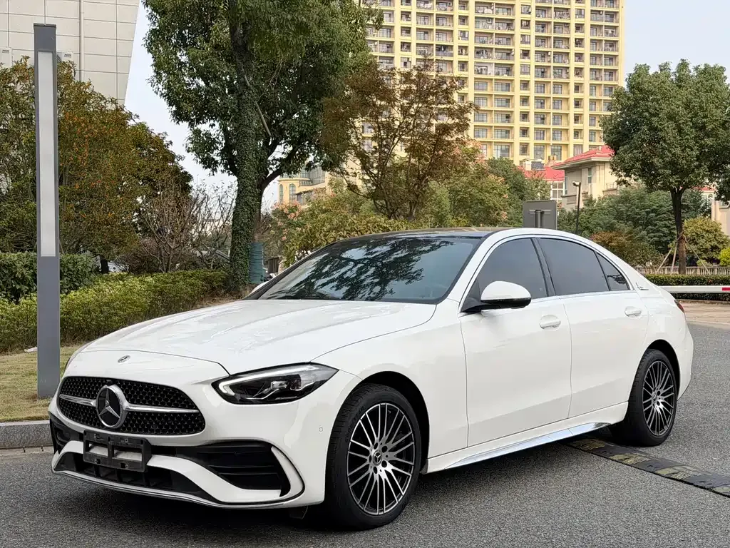 Mercedes-Benz C-Class — фото 10