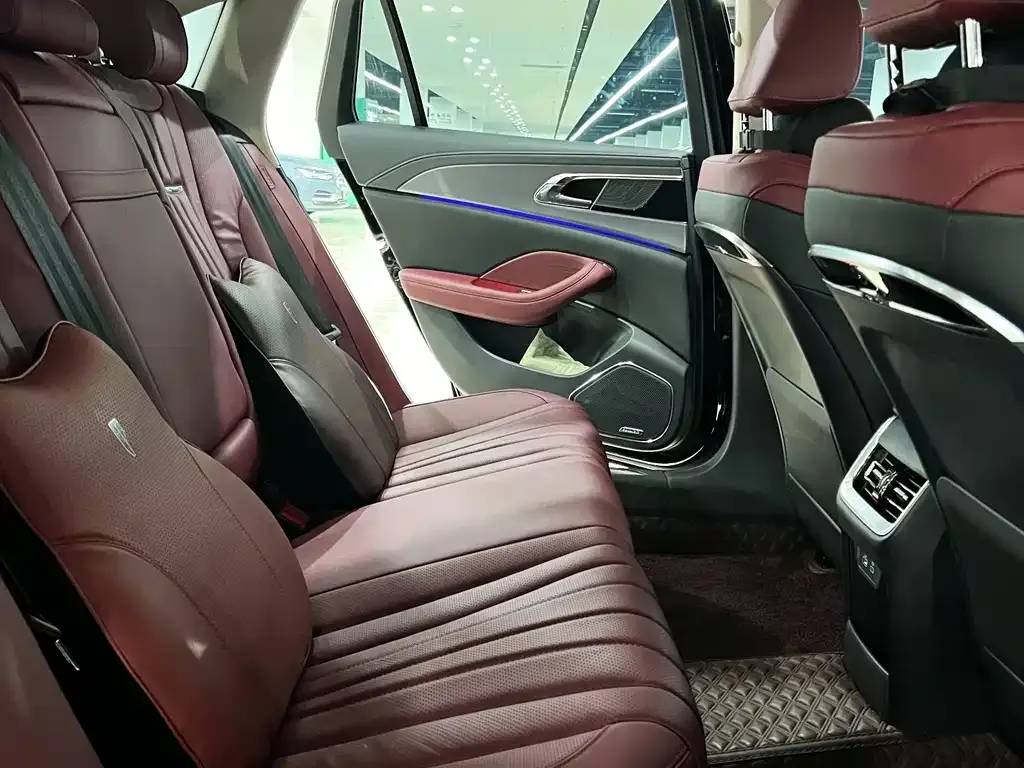 Hongqi H5 2024 из CN, фото 6