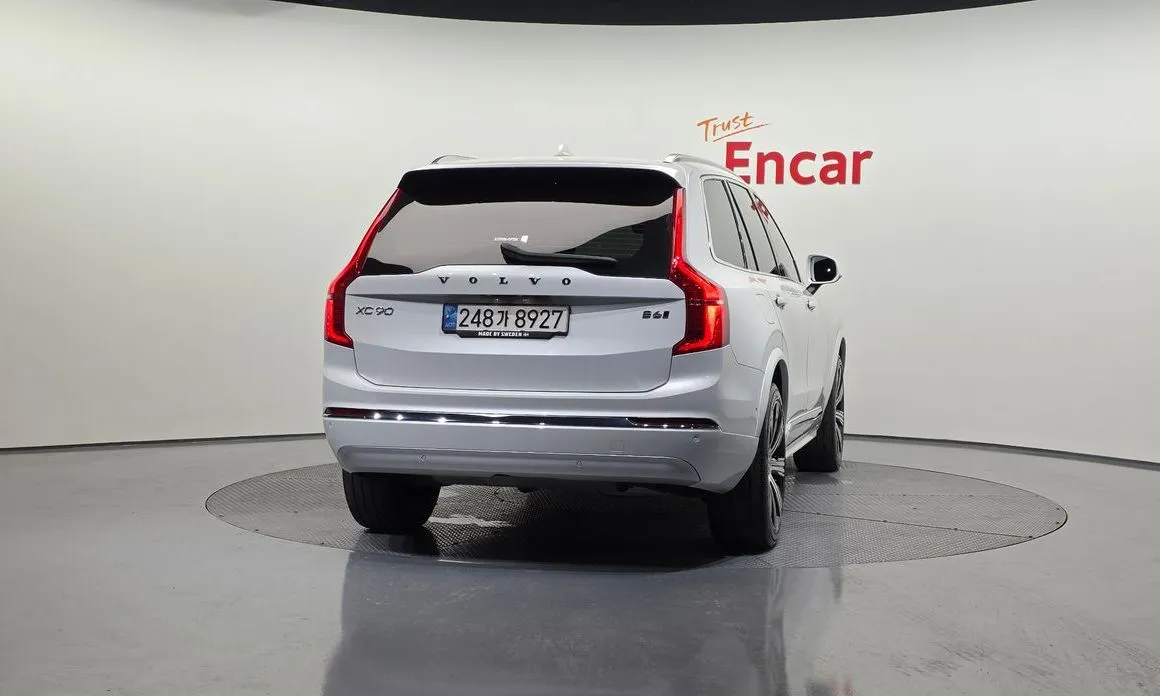 Volvo XC90 2022 из KR, фото 2
