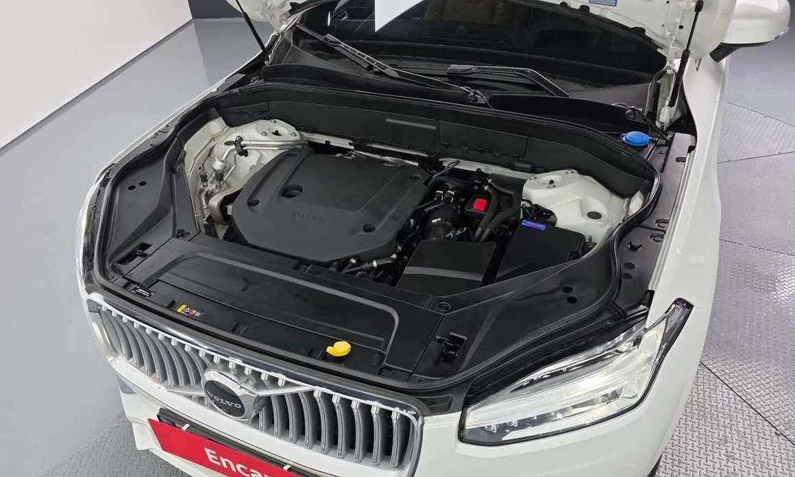 Volvo XC90 2022 из KR, фото 8