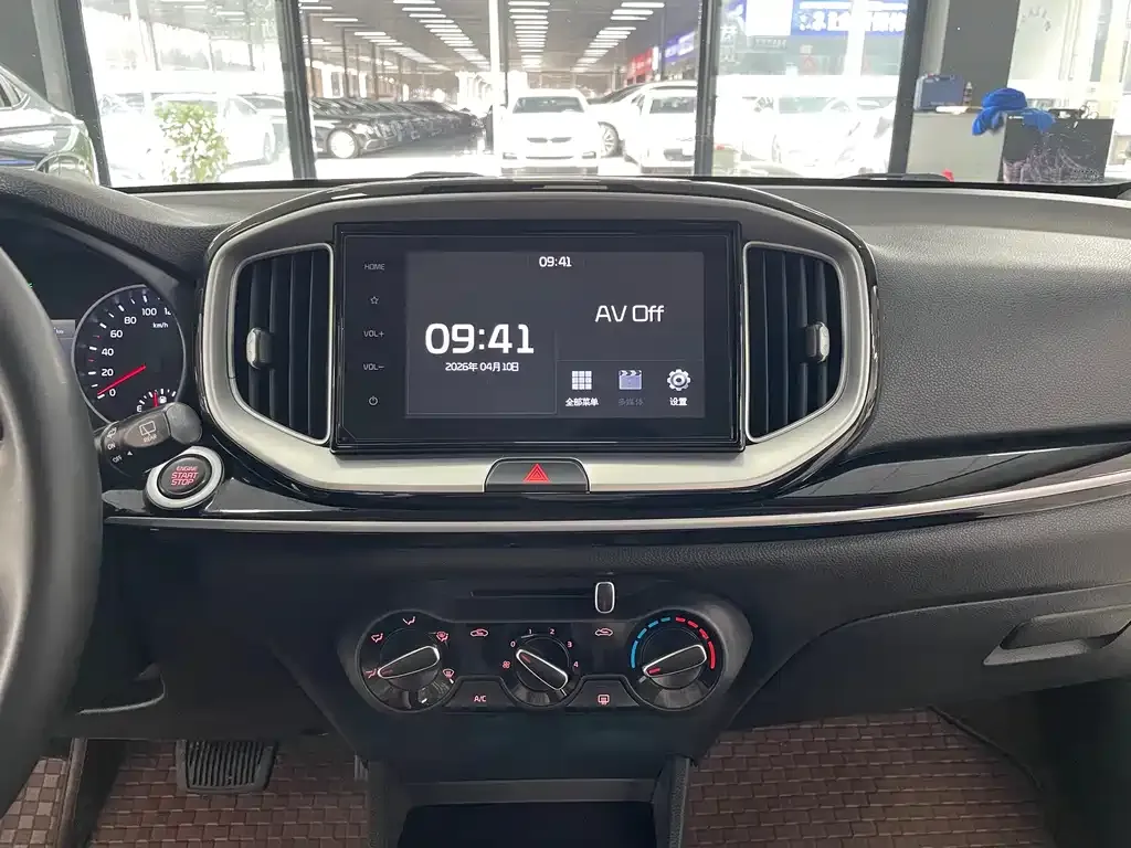 Kia KX1 2022 из CN, фото 8