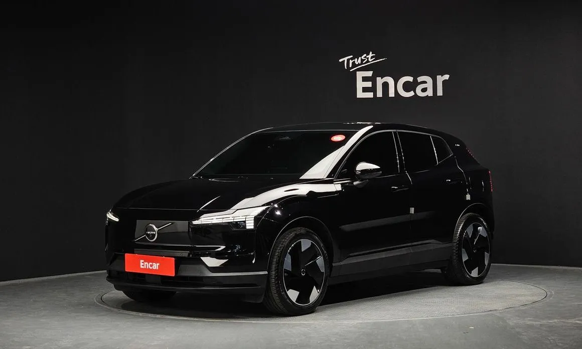 Volvo EX30