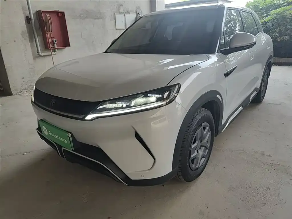BYD Yuan UP