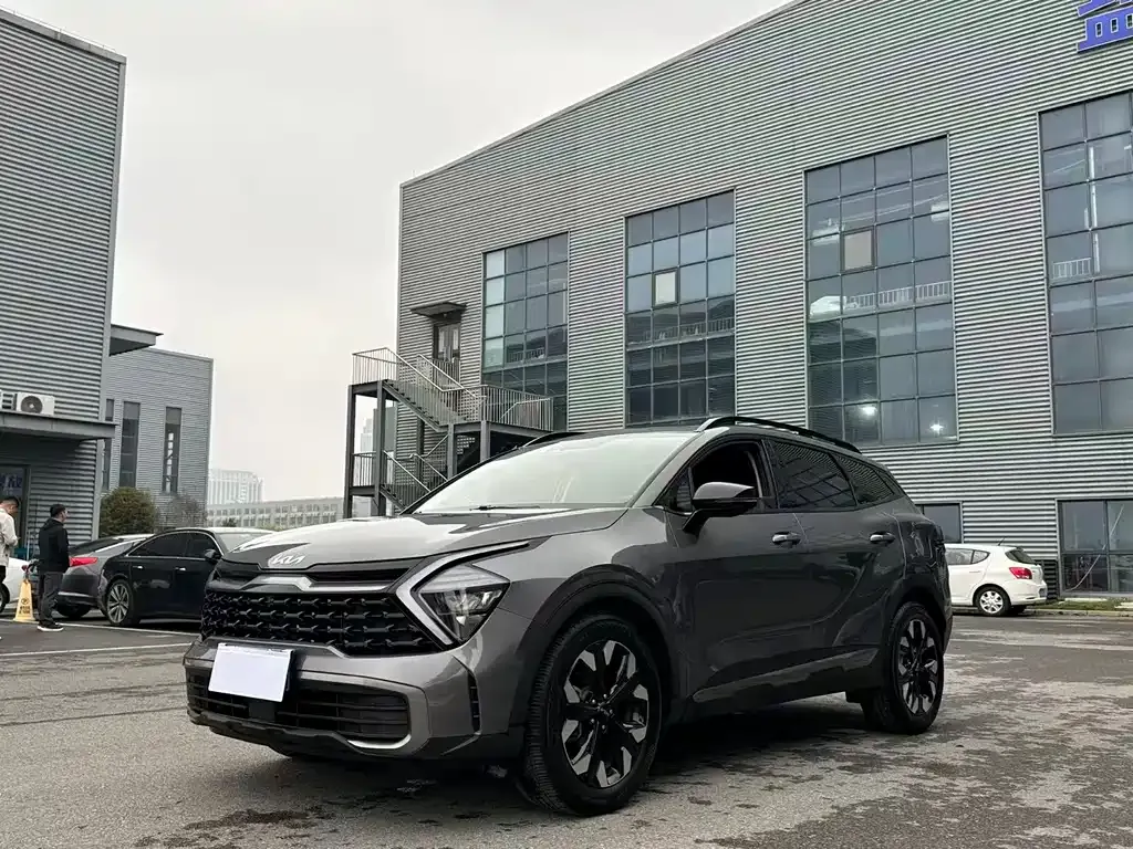 Kia Sportage — фото 1