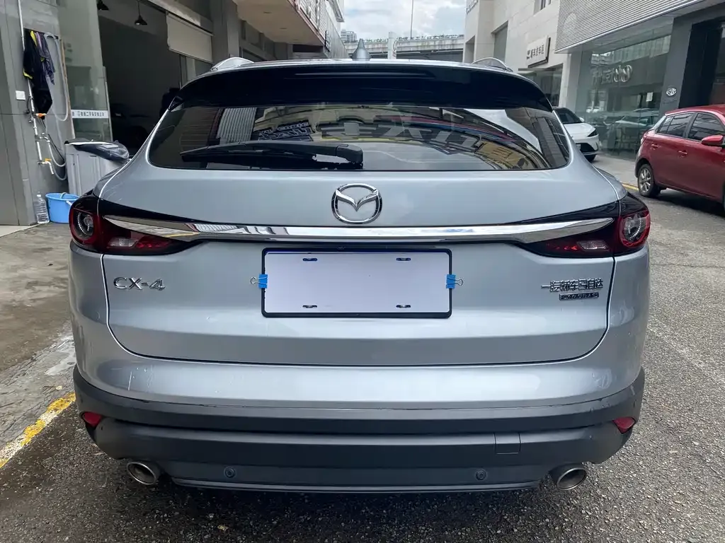 Mazda CX-4 2021 из CN, фото 3