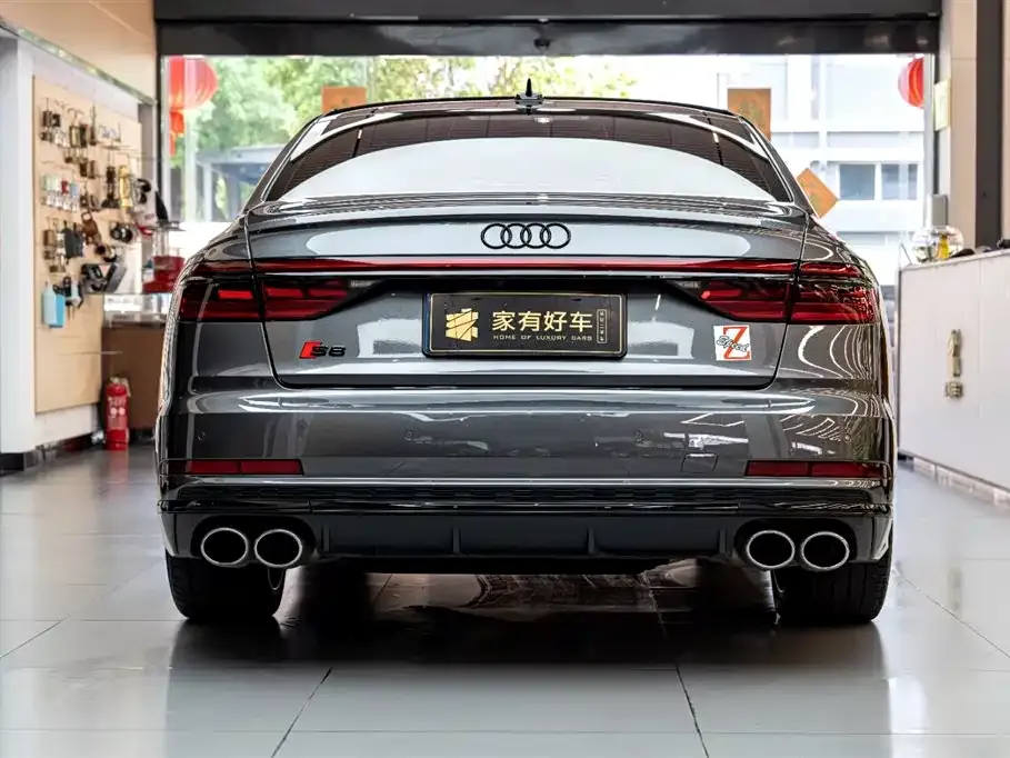Audi S8 2021 из CN, фото 4
