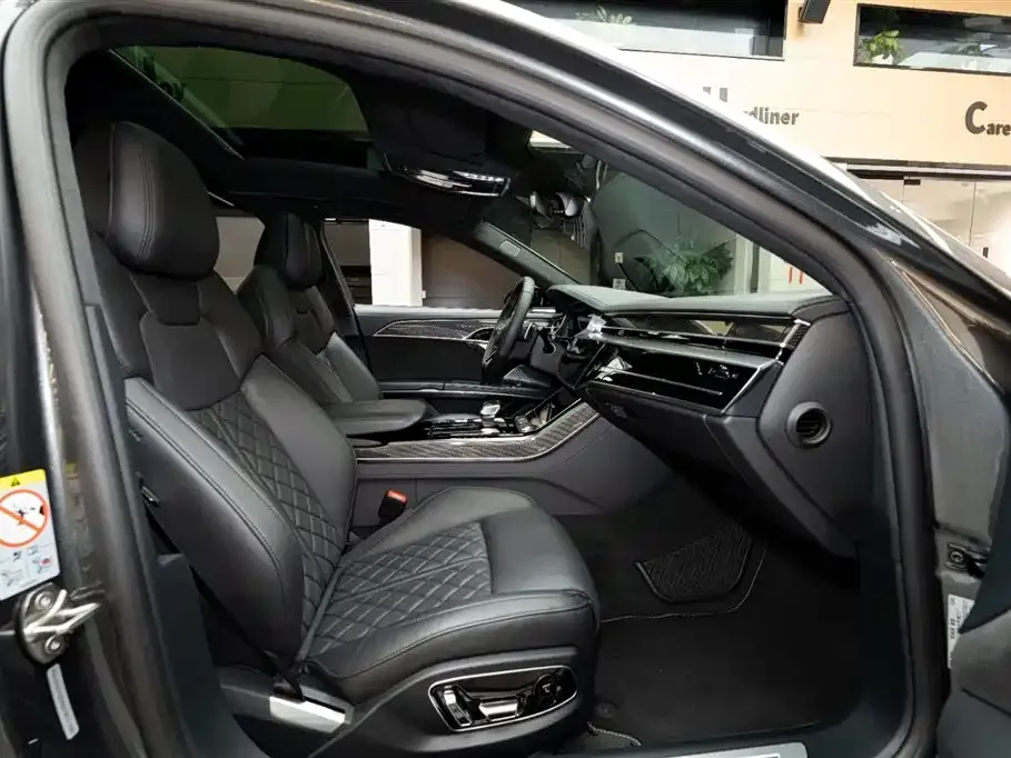 Audi S8 2021 из CN, фото 2