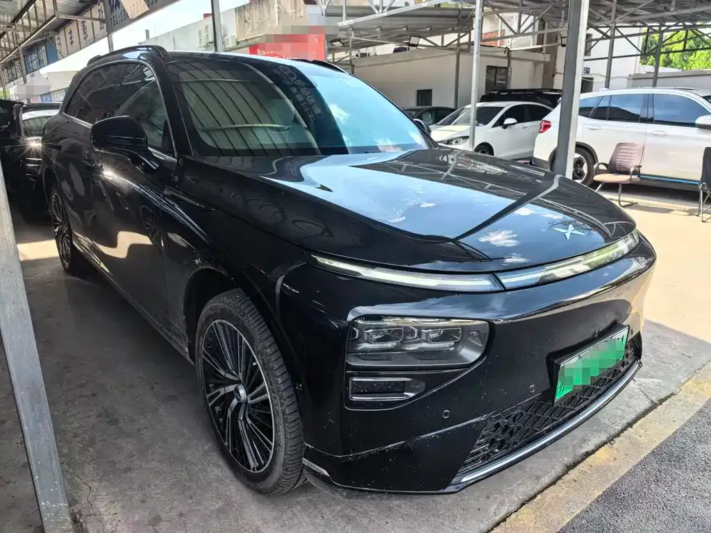 XPeng G9