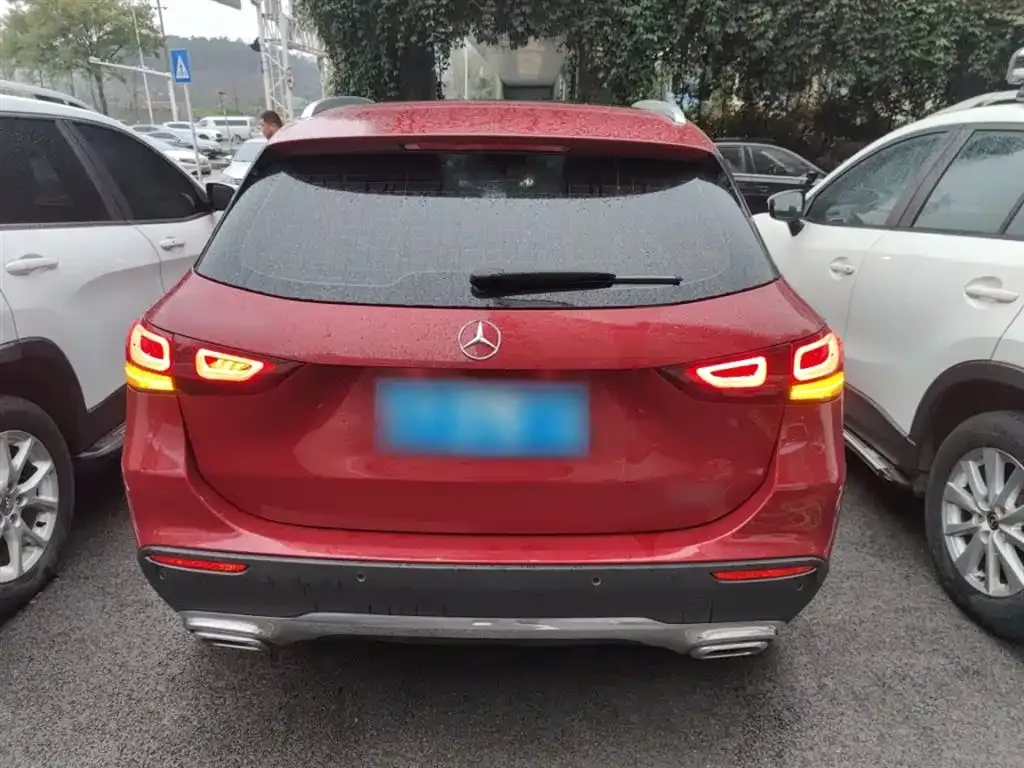 Mercedes-Benz GLA — фото 5