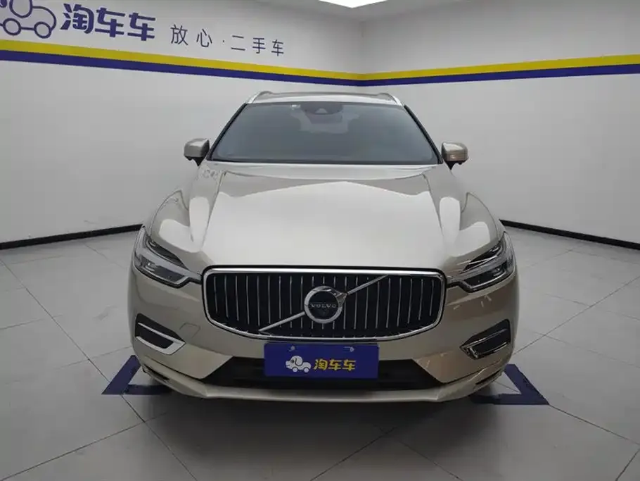 Volvo XC60 — фото 2