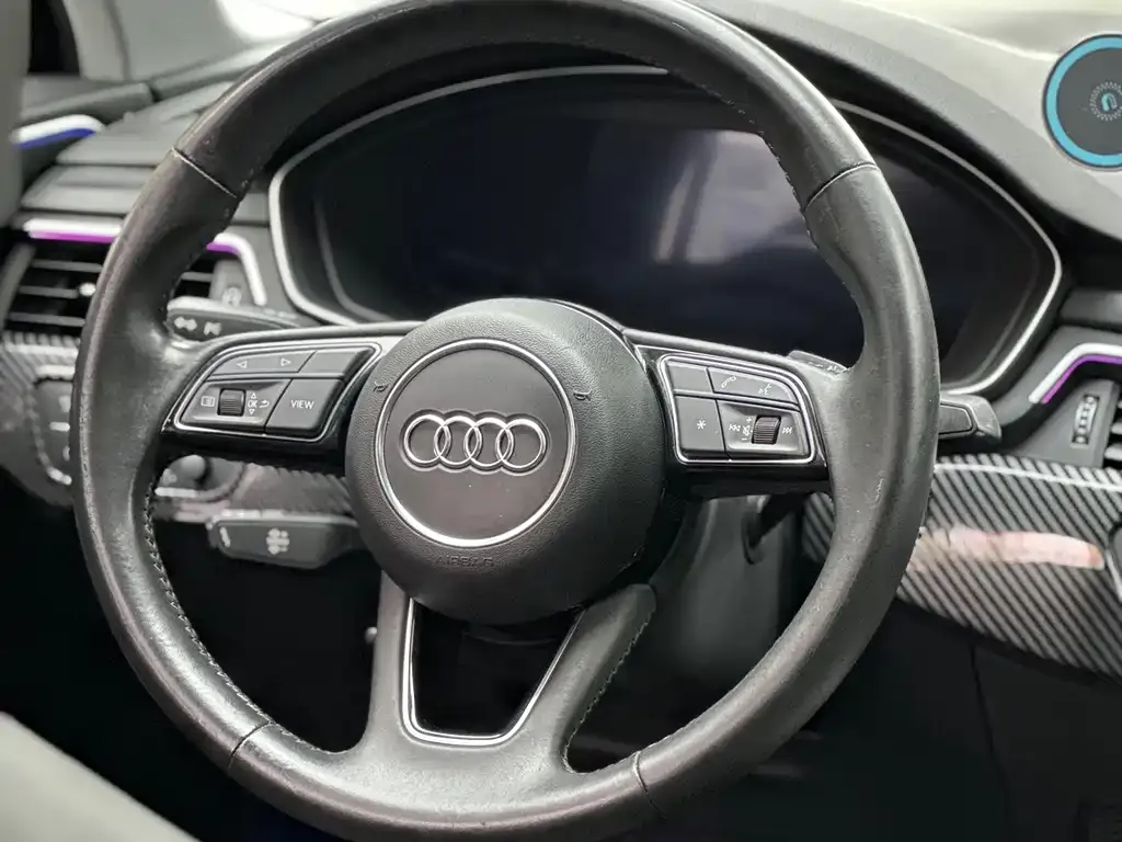 Audi A4L — фото 6