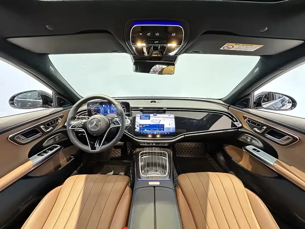 Mercedes-Benz E-Class — фото 10