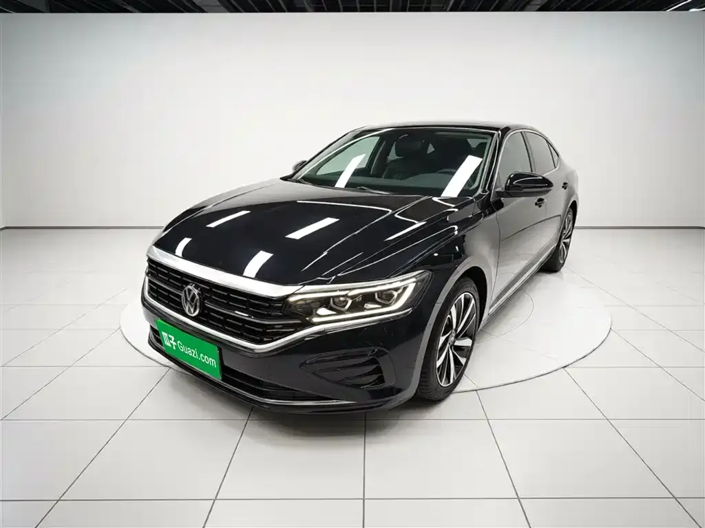 Volkswagen Passat — фото 6