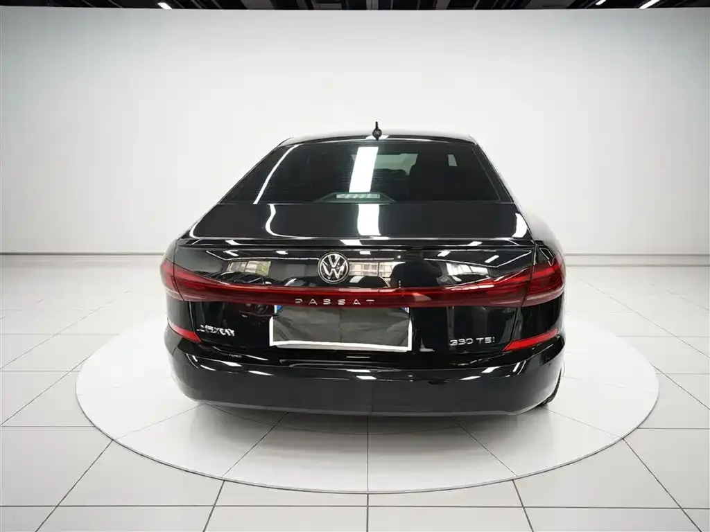 Volkswagen Passat — фото 3