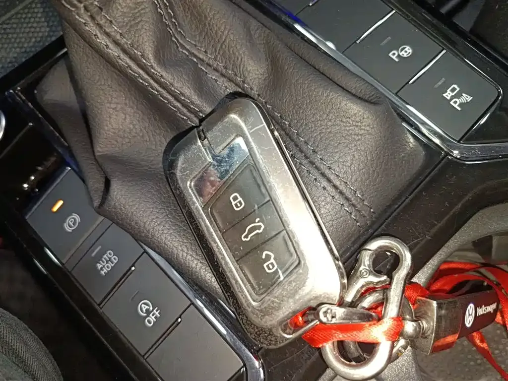 Volkswagen Passat — фото 8