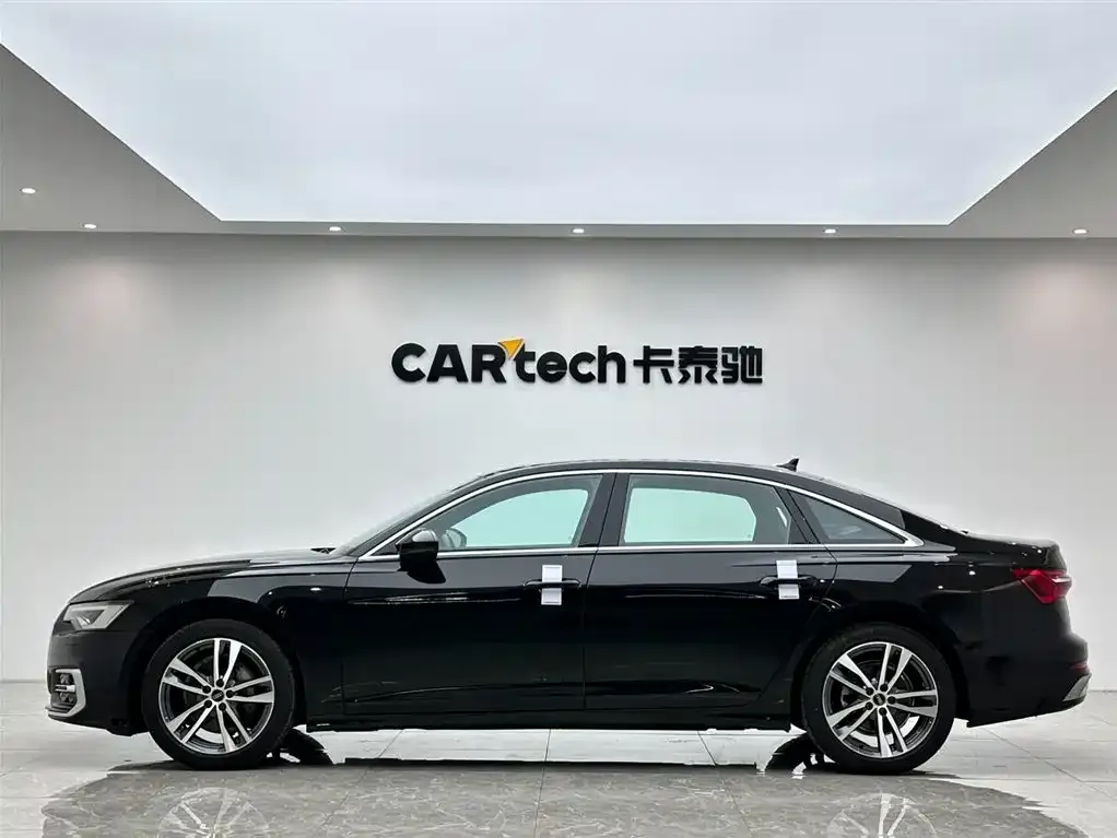 Audi A6L — фото 2
