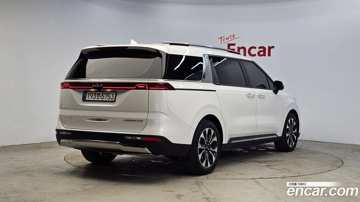 Kia Carnival 2023 из KR, фото 4