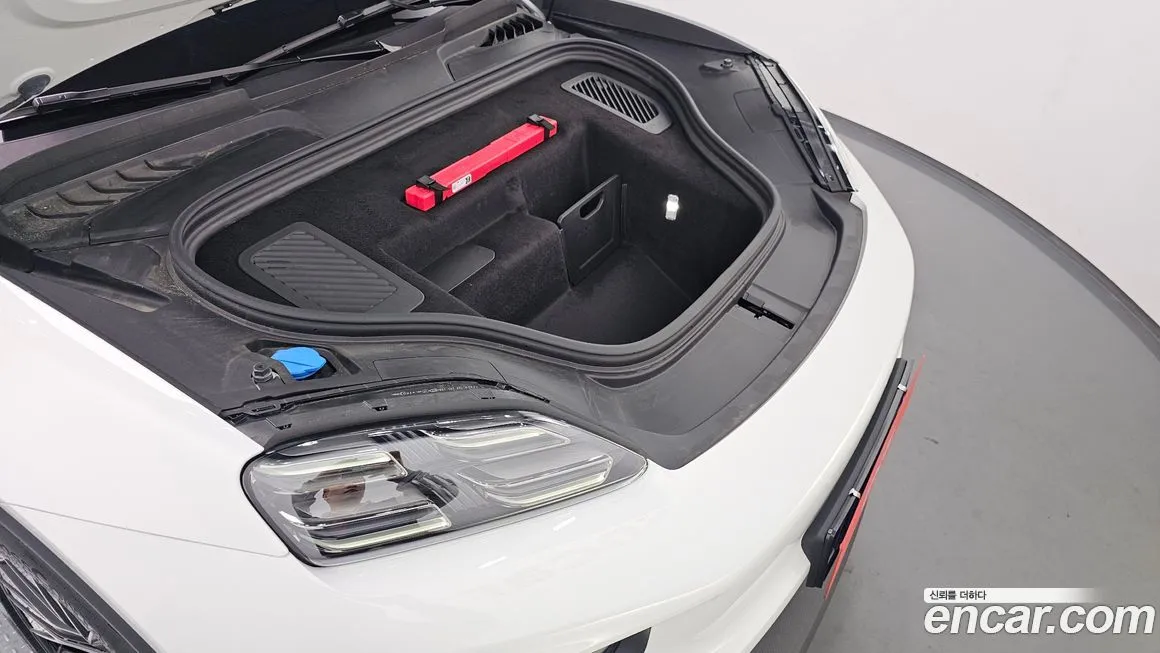 Porsche Macan 2025 из KR, фото 9