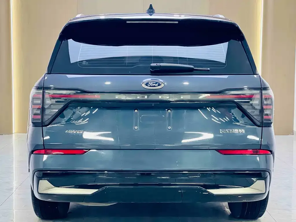 Ford Edge — фото 2