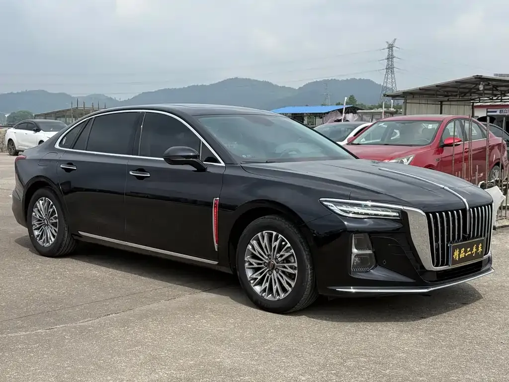 Hongqi H5 — фото 2