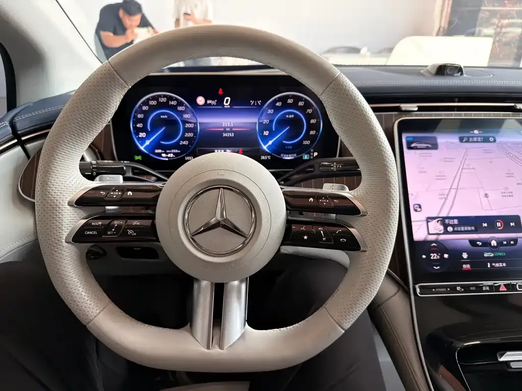 Mercedes-Benz EQE 2024 из CN, фото 10