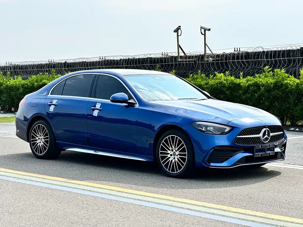Mercedes-Benz C-Class — фото 6