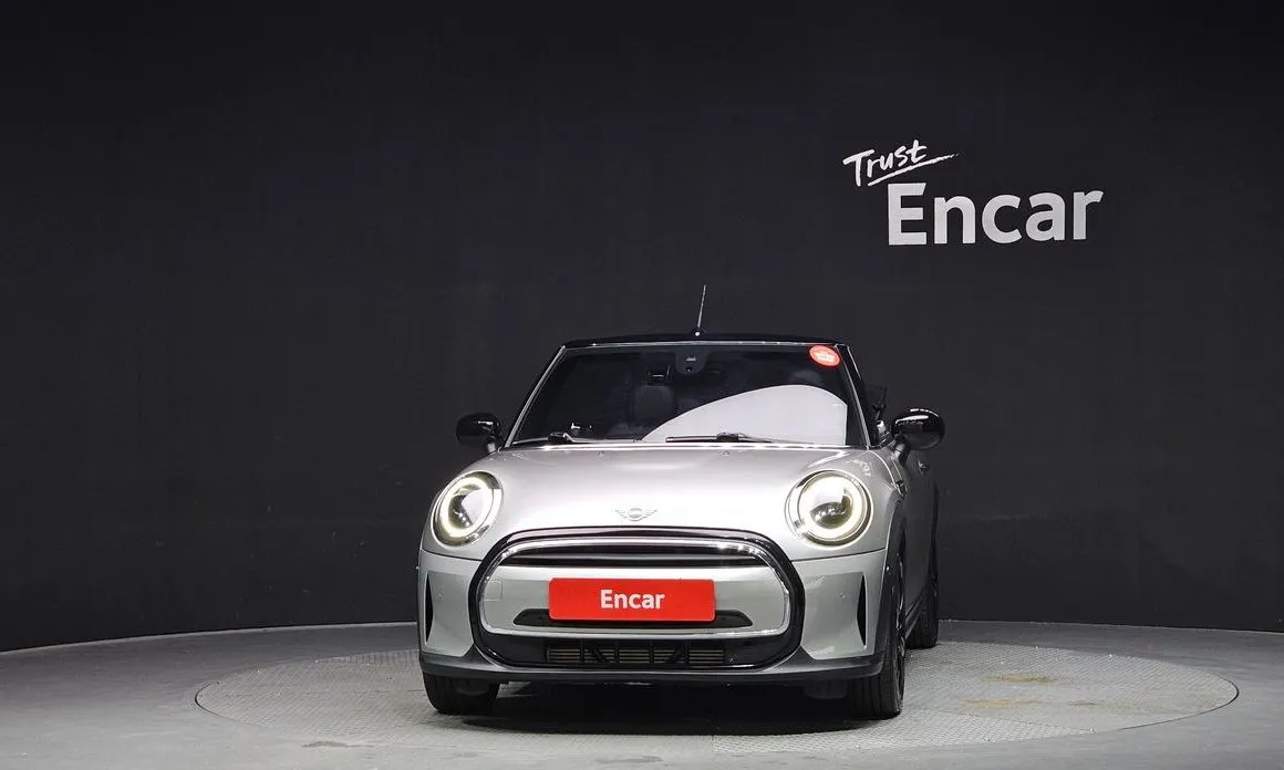 Mini Cooper Convertible 2024 из KR, фото 7