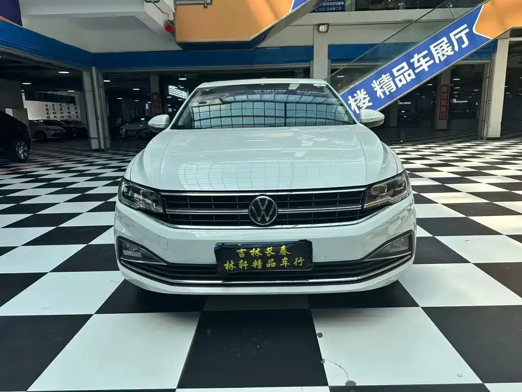 Volkswagen Bora 2022 из CN, фото 3