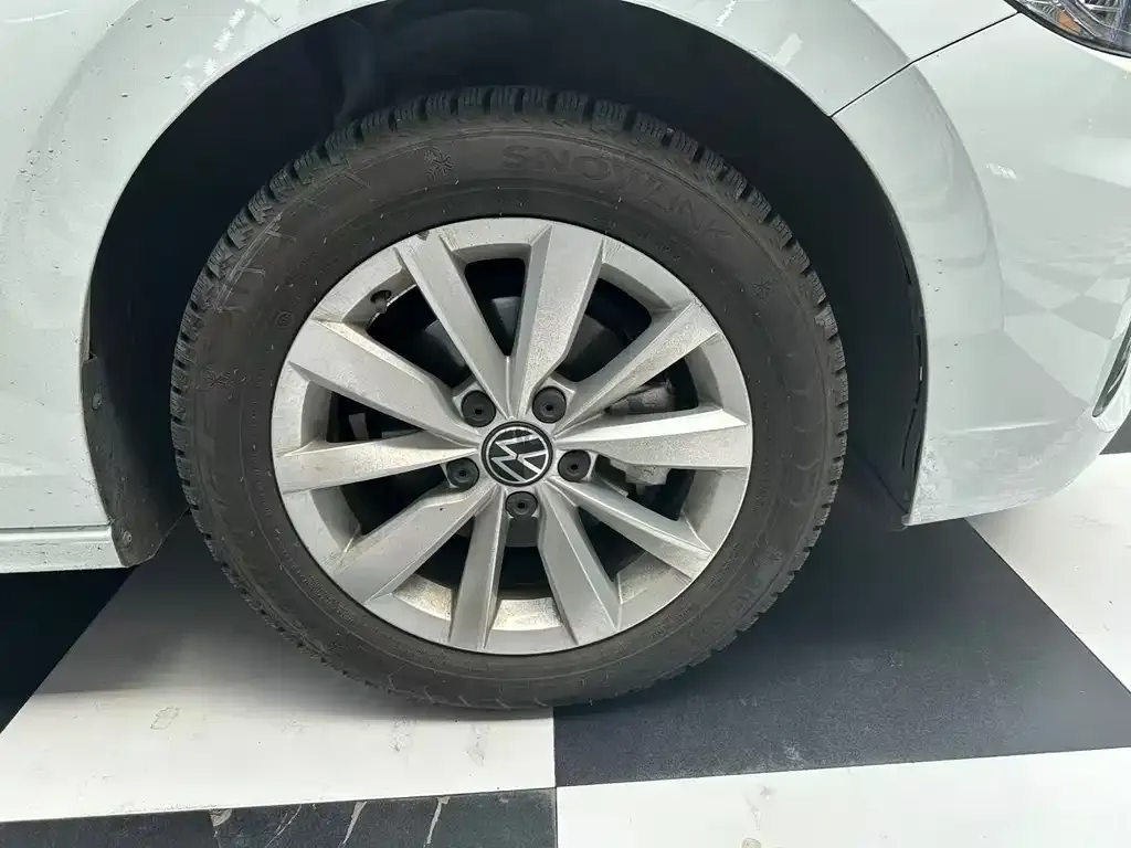 Volkswagen Bora 2022 из CN, фото 9