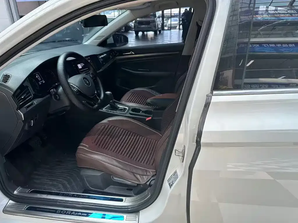 Volkswagen Bora 2022 из CN, фото 5