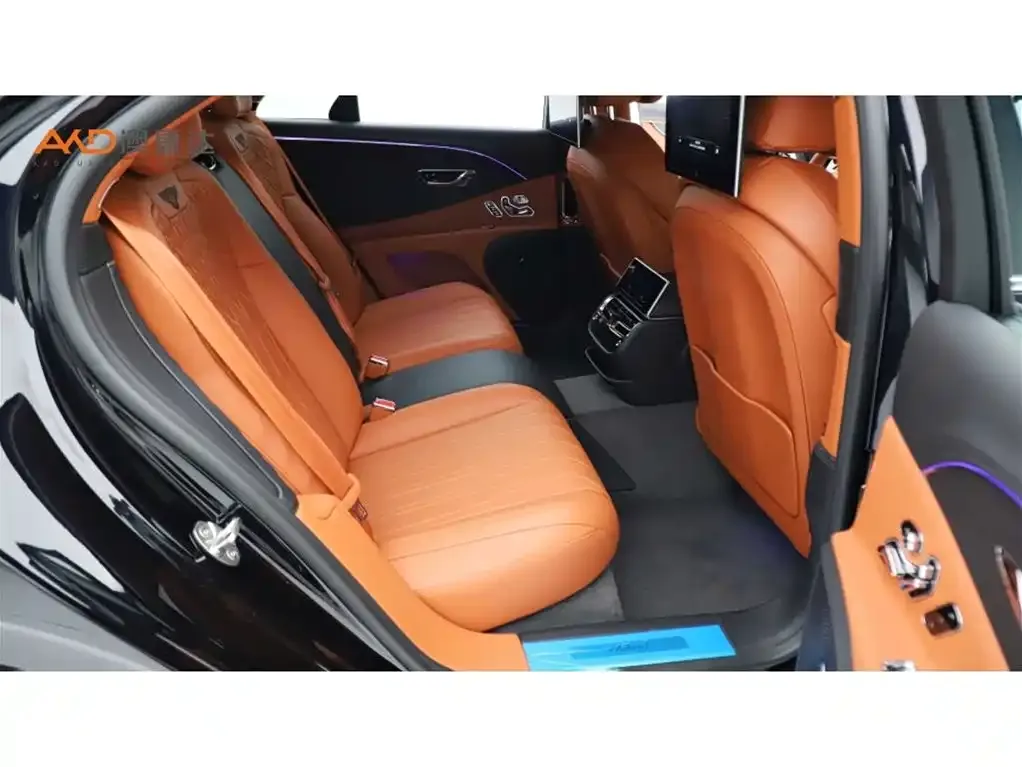 Bentley Flying Spur PHEV 2022 из CN, фото 7