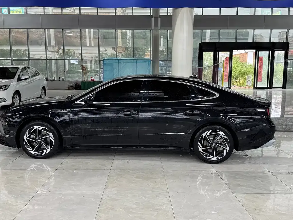 Hyundai Sonata 2024 из CN, фото 6