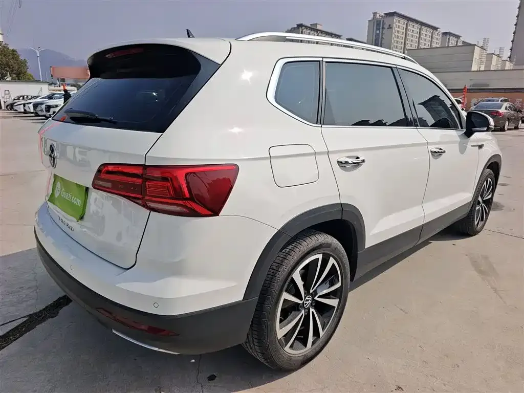 Volkswagen Tharu 2021 из CN, фото 8