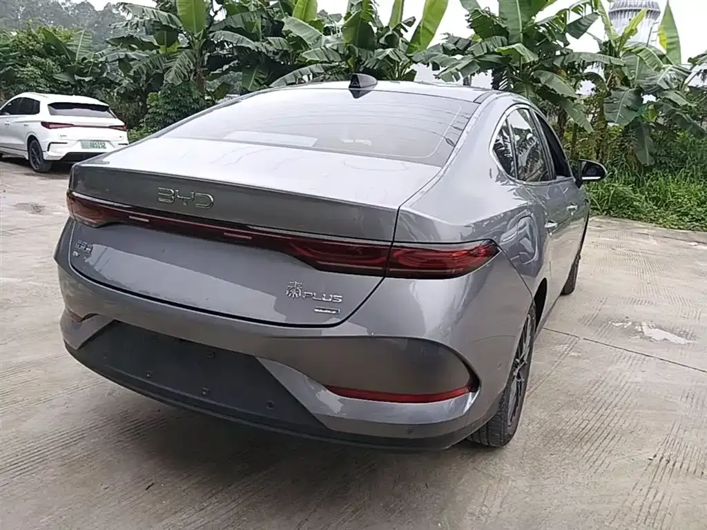 BYD Qin PLUS — фото 8