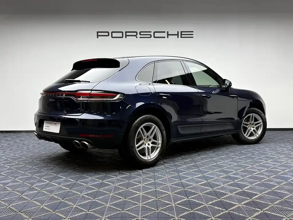 Porsche Macan — фото 8