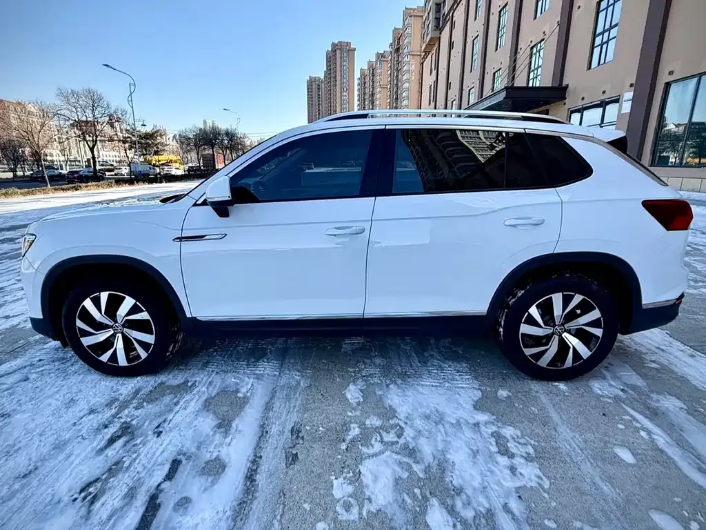 Volkswagen Tayron 2022 из CN, фото 10