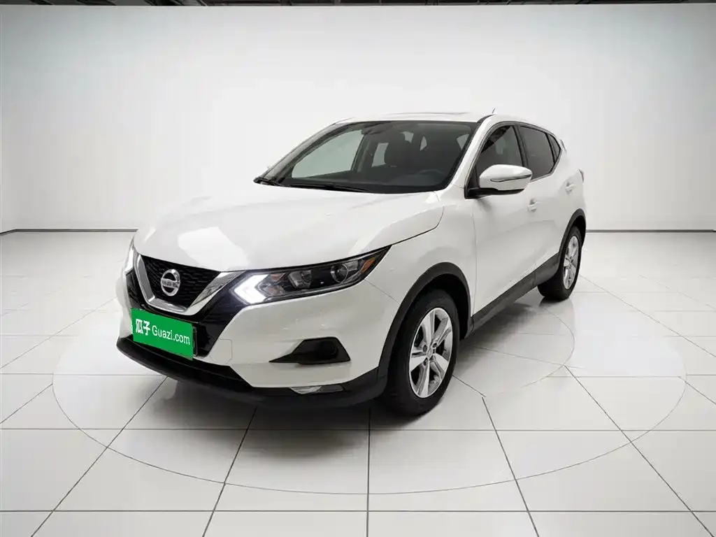 Nissan Qashqai — фото 2