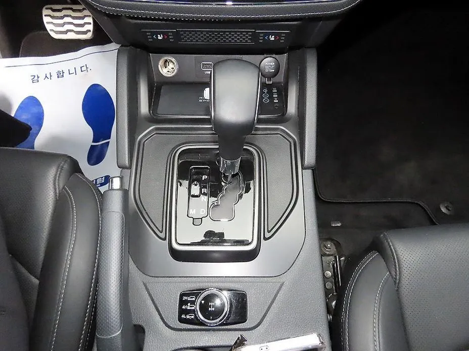 KG Mobility (Ssangyong) Rexton — фото 10