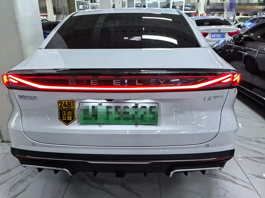 Geely Galaxy L6 2025 из CN, фото 4