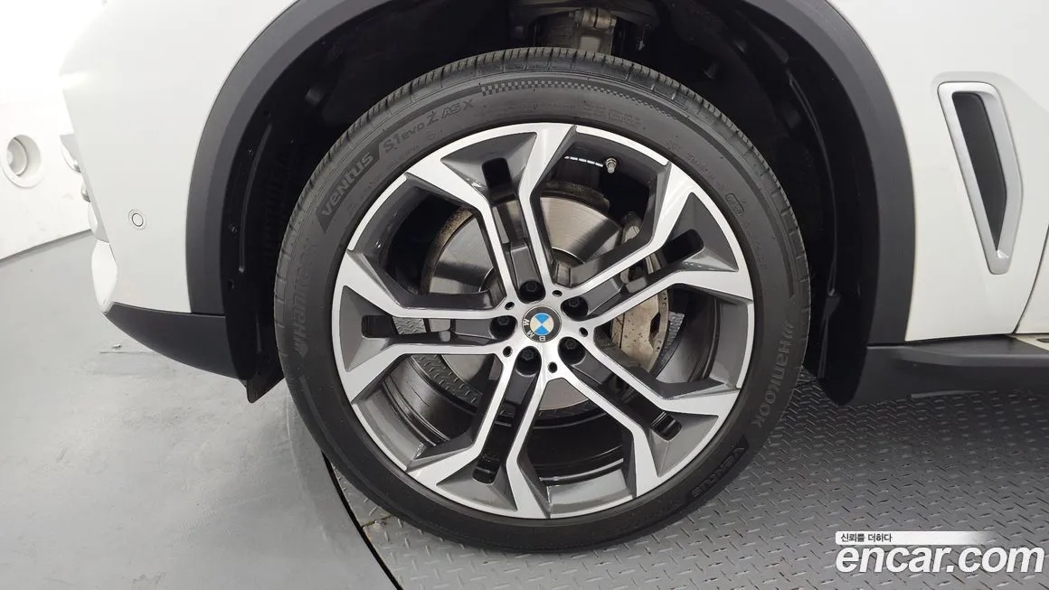 BMW X5 2022 из KR, фото 2